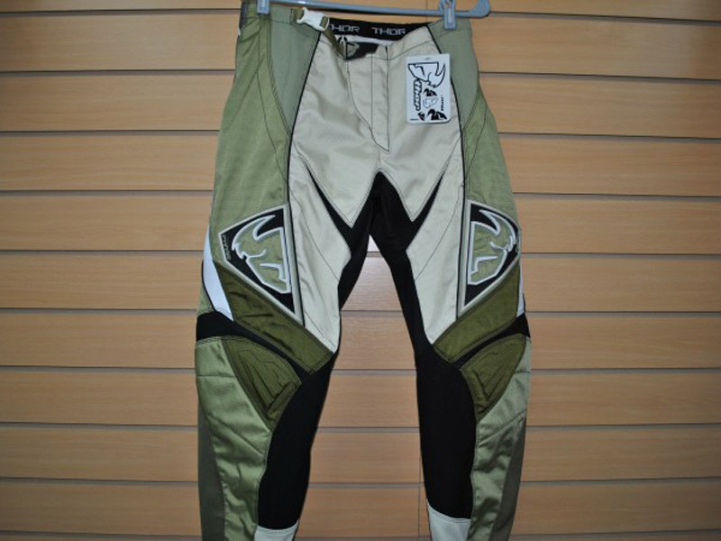 Pantalones Varios