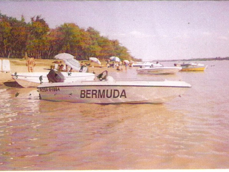 Lancha Bermuda